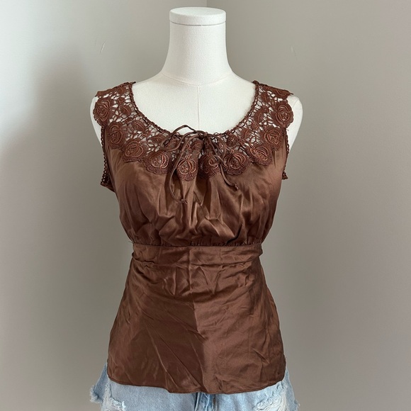 Miguelina Chocolate Brown Lace Top - Picture 2 of 8